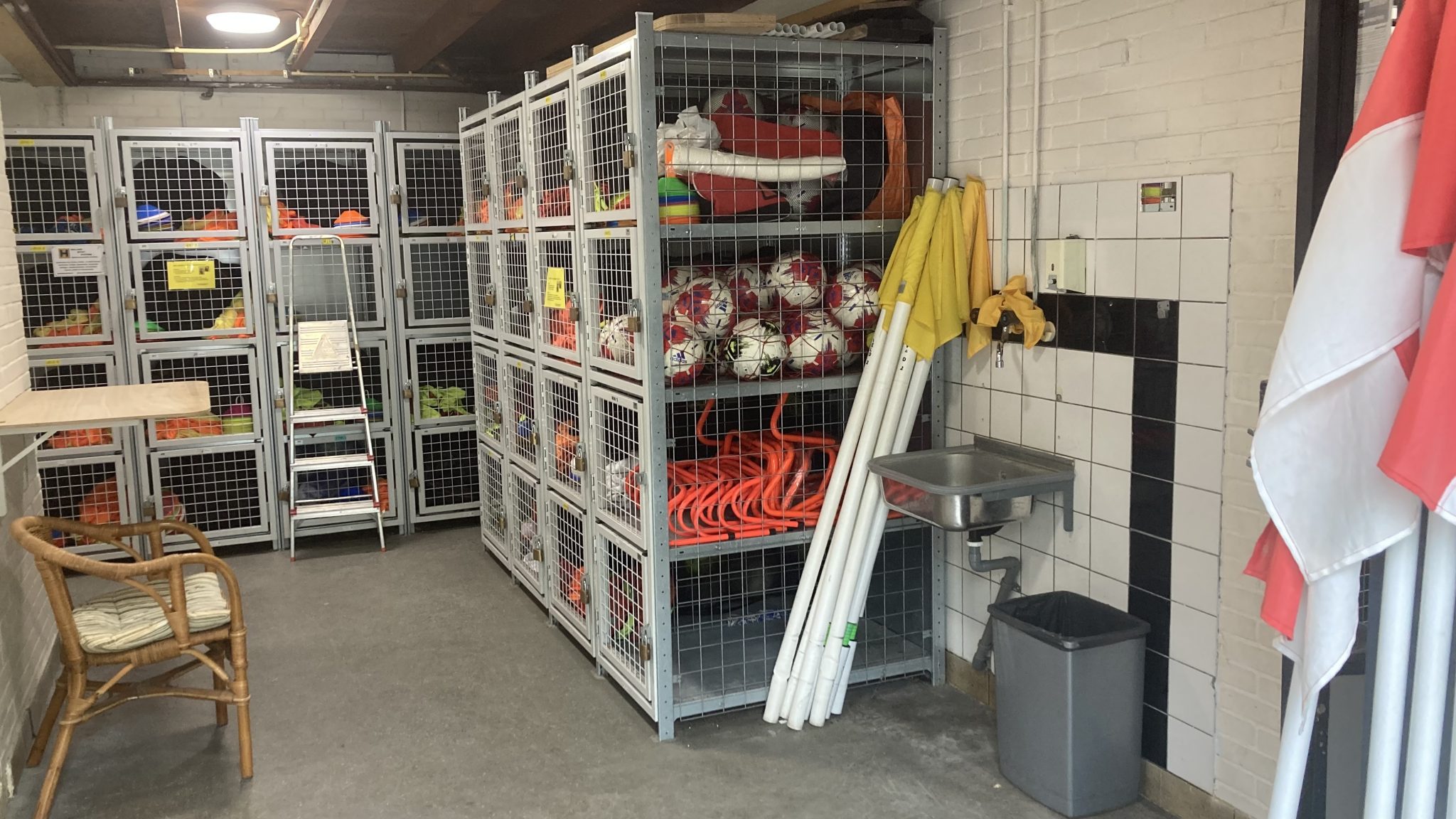 Materiaalruimte klaar voor het nieuwe seizoen !